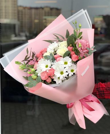 Букет цветов из: Розы, Лизиантусы и Хризантемы в Евлашево